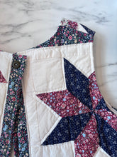 Load image into Gallery viewer, Quilted Country Tank Top Green Button Closure