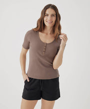 Load image into Gallery viewer, Women&#39;s Favorite Rib Henley Top: Deep Taupe / Large
