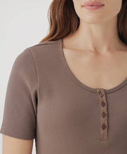 Load image into Gallery viewer, Women&#39;s Favorite Rib Henley Top: Deep Taupe / Large
