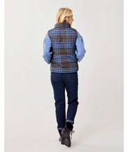 Load image into Gallery viewer, Baker Reversible Vest (Multiple Colors)
