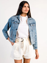 Load image into Gallery viewer, The Bailey Classic Jacket
