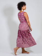 Load image into Gallery viewer, Thais Tiered Sleeveless Dress Magenta Vine Floral
