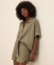 Load image into Gallery viewer, Double Gauze Oversized Shirt

